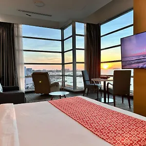 Hotel 7 Suria ****