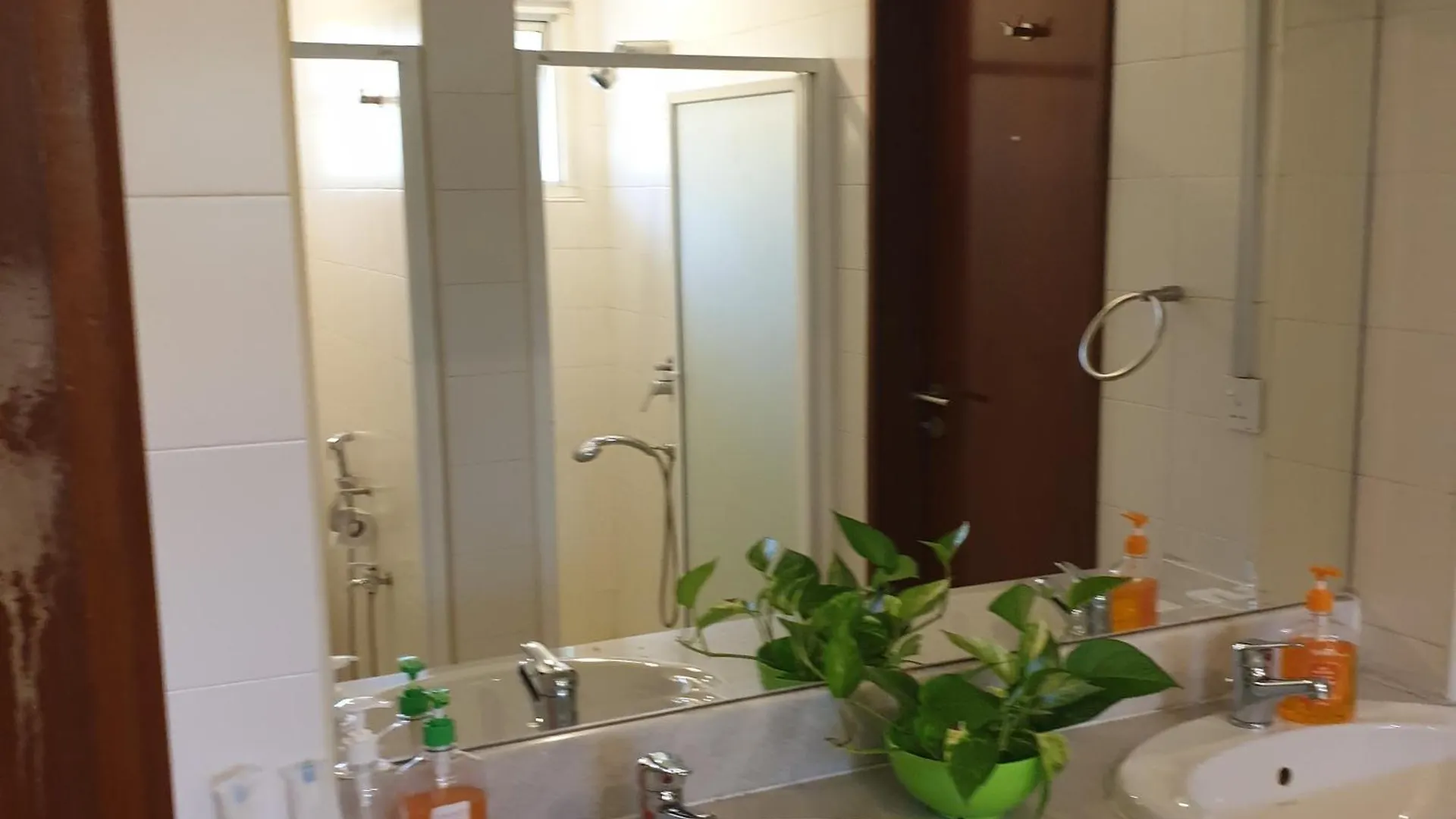 Guest house 5 Twenty @ Ampang Hilir Hotel Kuala Lumpur